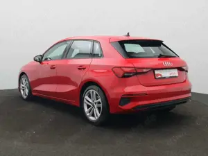 Audi A3 S-Line 35 TFSI S-tronic / AHK, RFK Bild 5