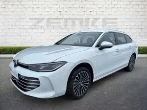 Volkswagen Passat Elegance 2,0 TDI DSG AHK-klappbar Navi HUD AD Digi