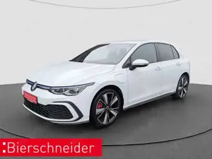 Volkswagen Golf 8 1.4 TSI DSG GTE NAVI MATRIX ACC PDC 18LM