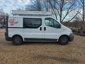 Opel Vivaro 1.9 DTI 6 Sitze Bild 4