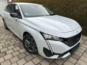 Peugeot 308 BlueHDi 130 EAT8 Allure SW ACC LED