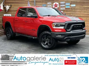 Dodge RAM 1500 Rebel 5,7L 12´´ Display RAMBOX ACC