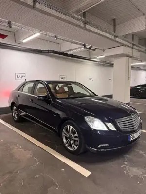 Mercedes-Benz E 350 CDI DPF BlueEFFICIENCY 7G-TRONIC Elegance