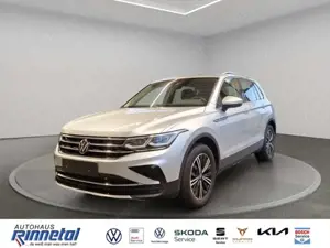 Volkswagen Tiguan 2.0 TDI DSG Elegance 4Mot AHK+KAMERA+TRAILER ASS+