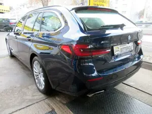 BMW 530 e xDrive Touring Aut Navi/Leder/SHZ/RFK/Temp Bild 3