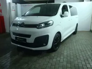 Citroen Spacetourer HDi 145 EAT8 M FEEL SHZ XENON AHK