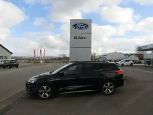Ford Focus Active X - Automatik/LED/Pano/ACC/Sitzheizung