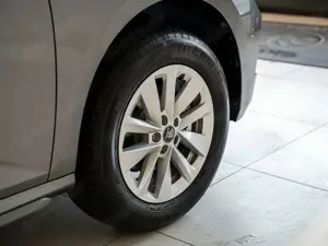 Skoda Kamiq 1.5 TSI Selection NAVI MATRIX KAMERA AC Bild 5