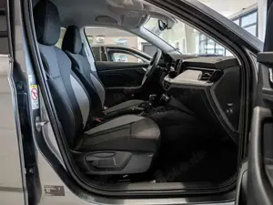 Skoda Kamiq 1.5 TSI Selection NAVI MATRIX KAMERA AC Bild 2