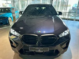 BMW X6 M Competition. CARBONSCHWARZ. INNO. COMFORT+. Bild 3