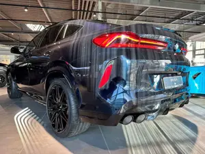 BMW X6 M Competition. CARBONSCHWARZ. INNO. COMFORT+. Bild 5