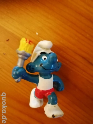 Schlumpf Schlümpfe Schleich Tennis Tischtennis Teigrolle Fackel Bauklötze   Bild 3