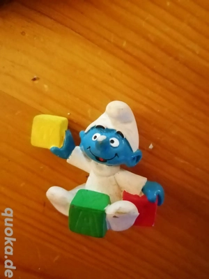Schlumpf Schlümpfe Schleich Tennis Tischtennis Teigrolle Fackel Bauklötze   Bild 7