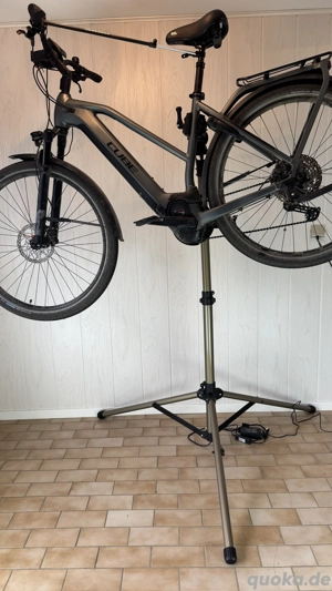 Elektrischer Fahrrad Montageständer Reparaturständer, Bikelift, als Montagesatz NEU