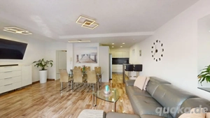 Neuwertige Doppelhaushälfte auf KFW Standard in Flehingen