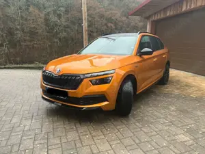Skoda Kamiq Kamiq 1.5 TSI DSG Monte Carlo + neue Sommerund Winterreifen + Hinterbremsen