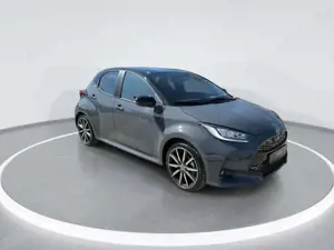 Toyota Yaris Hybrid 130 1.5 VVT-i GR SPORT/HUD/ALCANT/Sportabst Bild 2