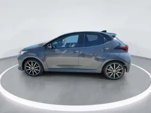 Toyota Yaris Hybrid 130 1.5 VVT-i GR SPORT/HUD/ALCANT/Sportabst Bild 5