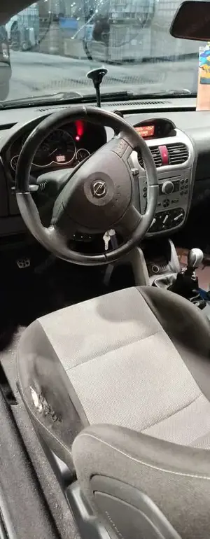 Opel Tigra Tigra Twin Top 1.4 Cosmo Bild 5