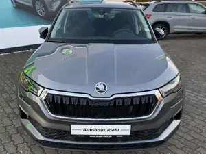 Skoda Karoq Tour* DSG * ! 9.200,--€ Nachlass auf UPE !! Bild 3