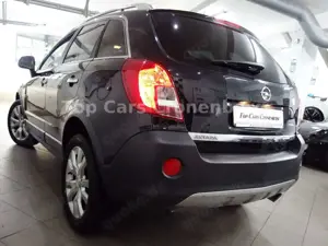 Opel Antara Cosmo 2.2 4x4*Leder*Xenon*Automatik*EU5* Bild 4