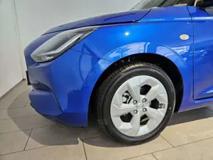 Suzuki Swift 1.2 Comfort CVT Hybrid LED ACC Navi RFK Sitz Bild 3