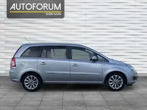 Opel Zafira AUTOMATIK 7-SITZER,NAVI,XENON,AHK,SHZ,PDC Bild 5