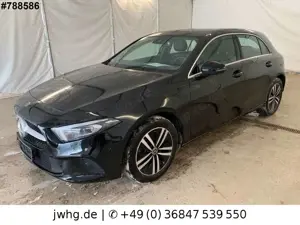 Mercedes-Benz A 250 e Progressive Multibeam|Widescreen|Kam