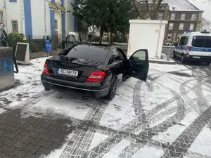 Mercedes-Benz C 350 C 350 CDI BlueEfficiency (204.023) Bild 4