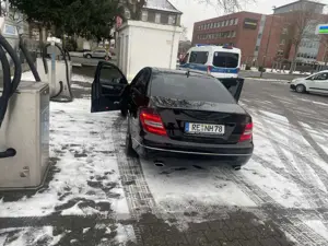 Mercedes-Benz C 350 C 350 CDI BlueEfficiency (204.023) Bild 5
