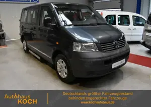 Volkswagen T5 Shuttle 2.5 TDI  rollstuhlgerecht Bild 2