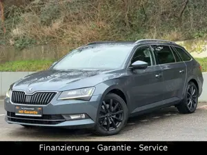 Skoda Superb 2.0 TDI DSG Combi/LED/AHK/ACC/LANE/MEMORY