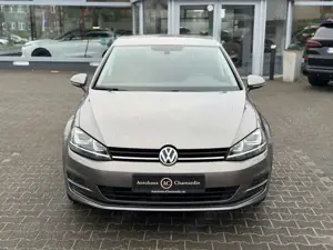 Volkswagen Golf VII Lim. Trendline BMT