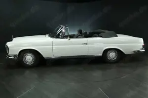 Mercedes-Benz 250 SE Cabrio Bild 4