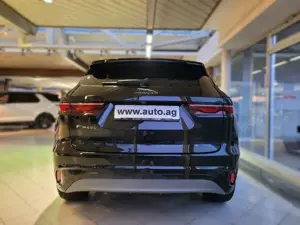 Jaguar F-Pace P250 R-Dynamic SE AWD*Head-up*ACC*20" Bild 5