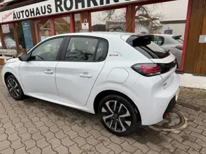 Peugeot 208 tyle 1.2PureTech+Sitzheizung+AppConnect Bild 4