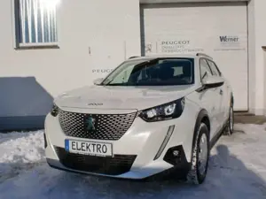Peugeot 2008 Elektro Allure Pack,Sitzheizung,Navigation,Kabel