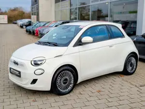 Fiat 500e 16"LM Felgen Komfort Paket Bild 3