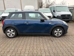 MINI One Bild 2