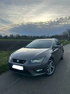 SEAT Leon ST 2.0 TDI StartStop FR - Panoramadach - Scheckh.