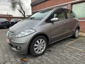 Mercedes-Benz A 180 CDI *1.HAND*LEDER*Bi-XENON*SHZ*