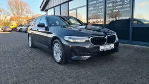 BMW 520 d T - SHADOW - ASSISTS - CAM - 8 x ALU