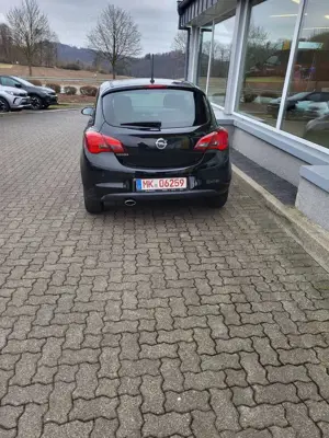 Opel Corsa 120 Jahre Bild 3