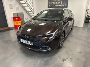 Toyota Corolla TS Hybrid Team D LED ACC Kamera DAB PDC