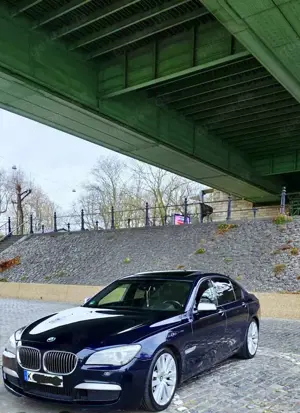 BMW 740 740d xDrive Bild 2
