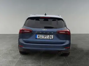 Ford Focus Titanium, Winter-Paket, LED-Scheinwerfer Bild 5