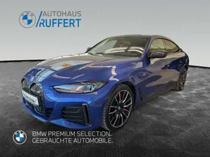 BMW i4 M50 Glasdach M Sportbremse rot hochglänzend Laserl