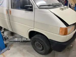 Volkswagen T4 Transporter T4 TD 7DM 1H2 Bild 2