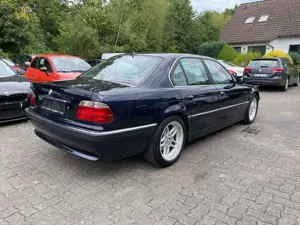 BMW 740 7er 740d 1.Hand Scheckheftgepflegt Navi Leder Xen. Bild 5