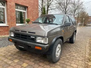 Nissan Terrano WD21 3.0 V6, Klima, Erstlack, Oldtimer!